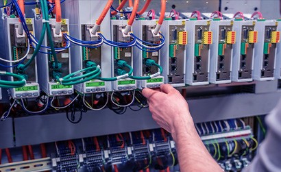 UPS Commissioning