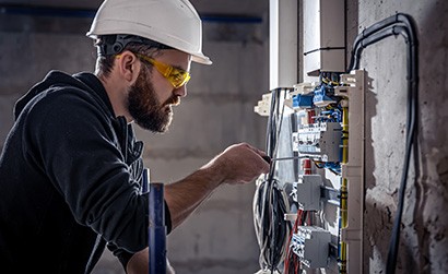 UPS for Electrical Contractors